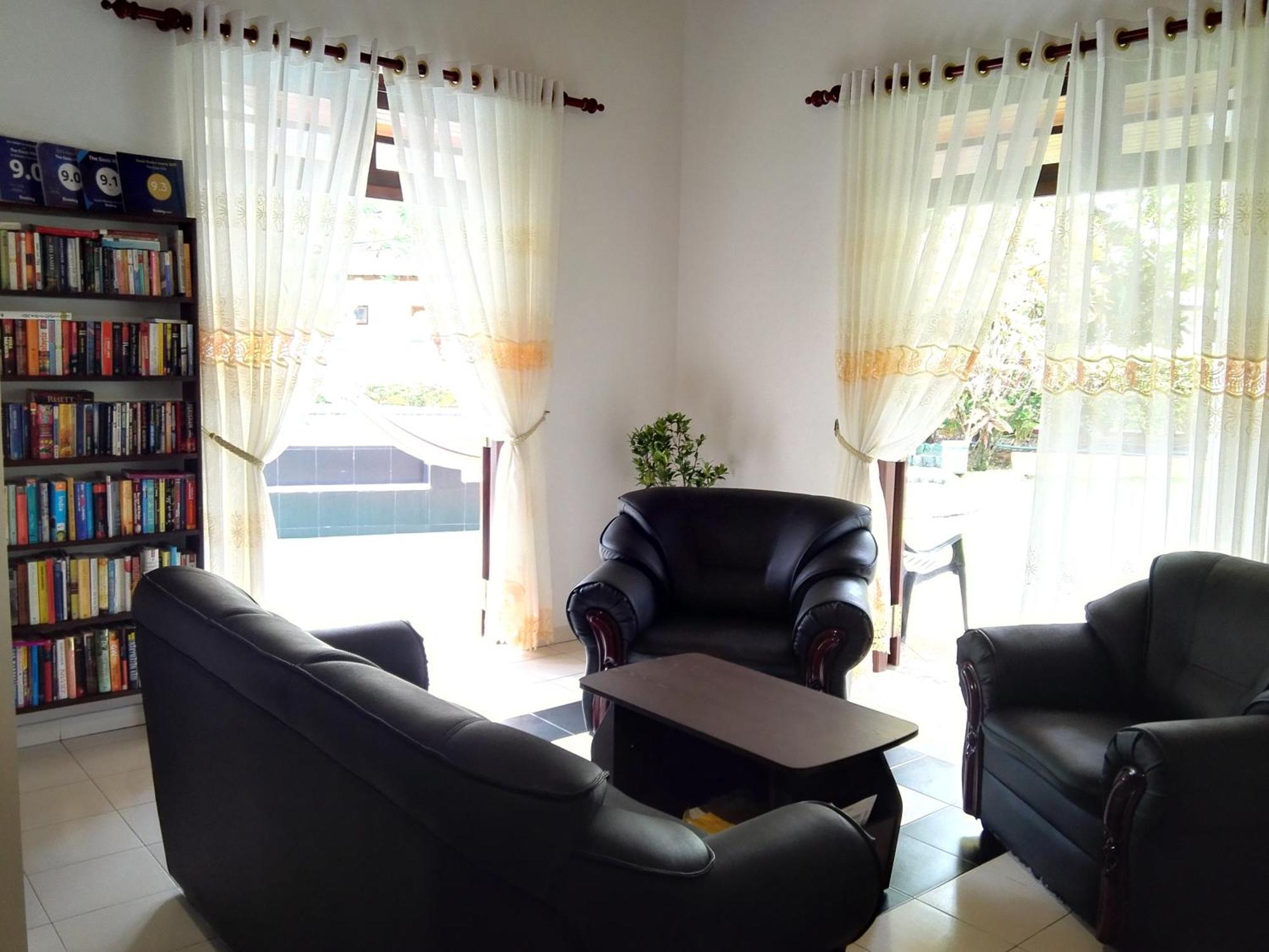 The Oasis Villa Hikkaduwa Esterno foto