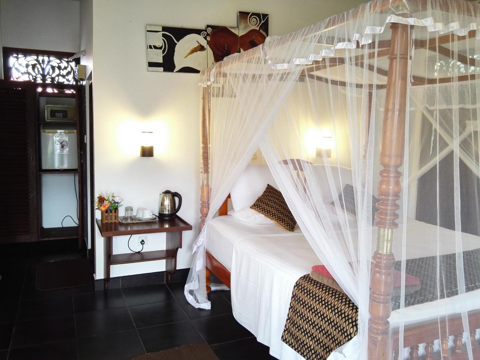 The Oasis Villa Hikkaduwa Esterno foto